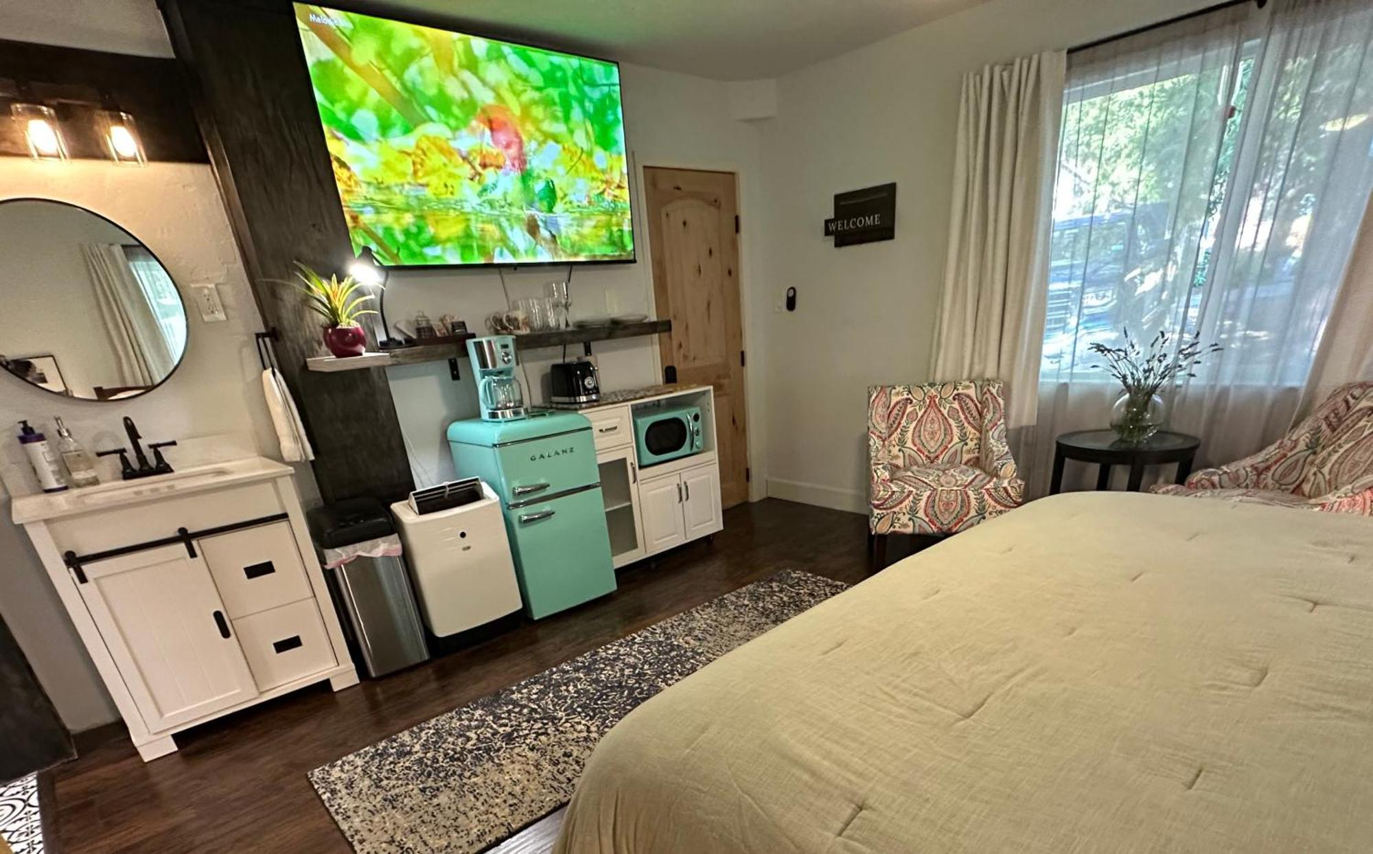 The Pines Inn And Cottages Grass Valley Esterno foto