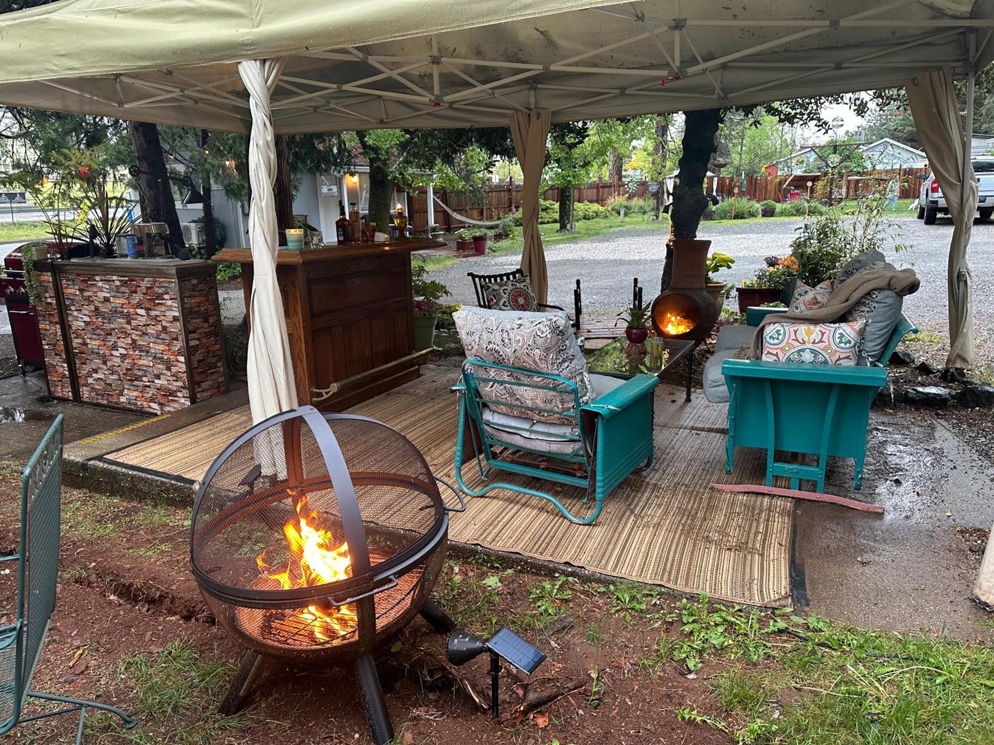 The Pines Inn And Cottages Grass Valley Esterno foto