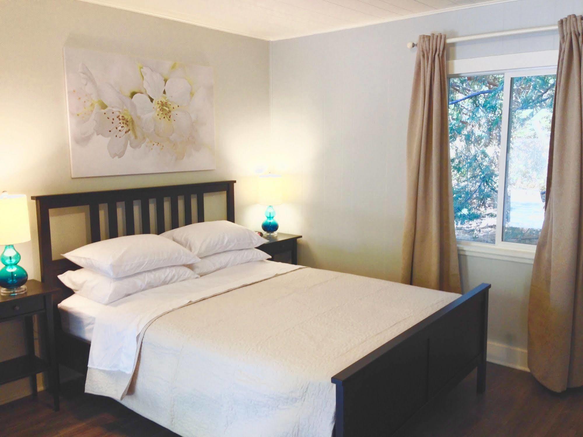The Pines Inn And Cottages Grass Valley Esterno foto